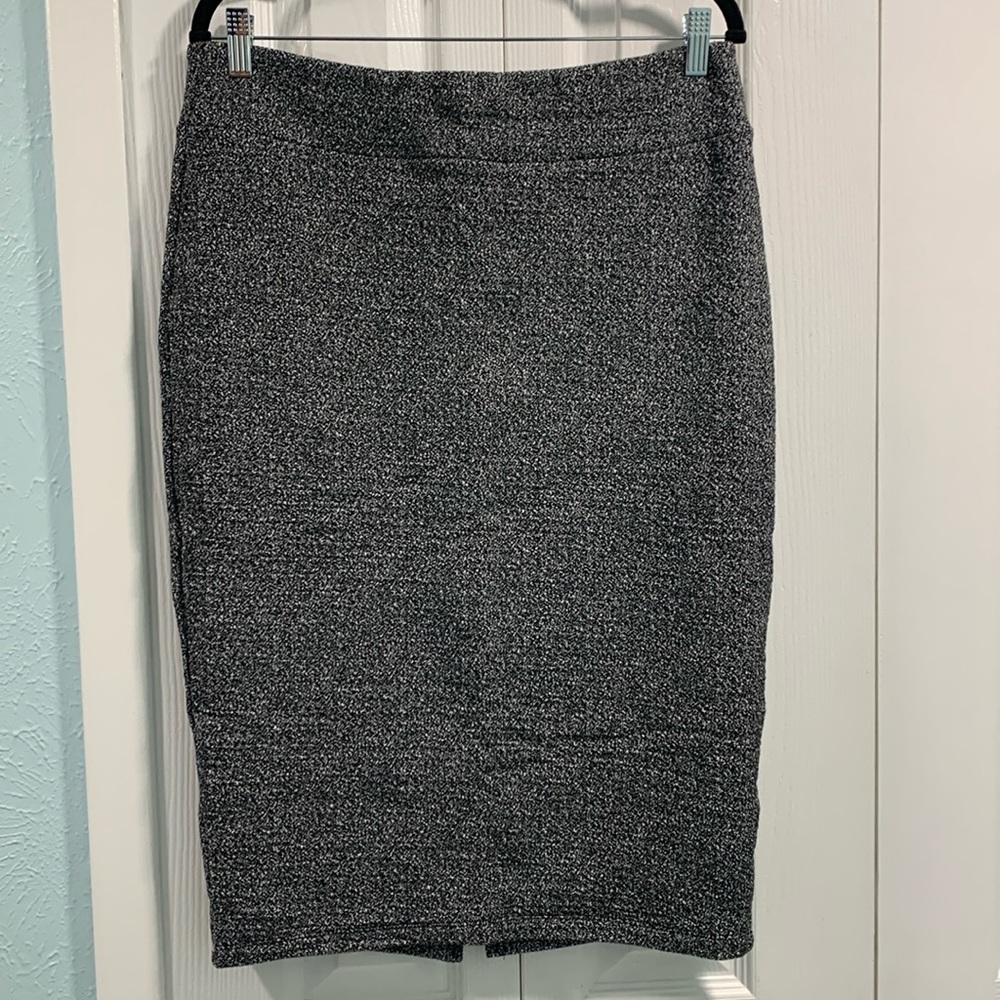 PREMISE Pencil Stretch Skirt Heathered Black and White